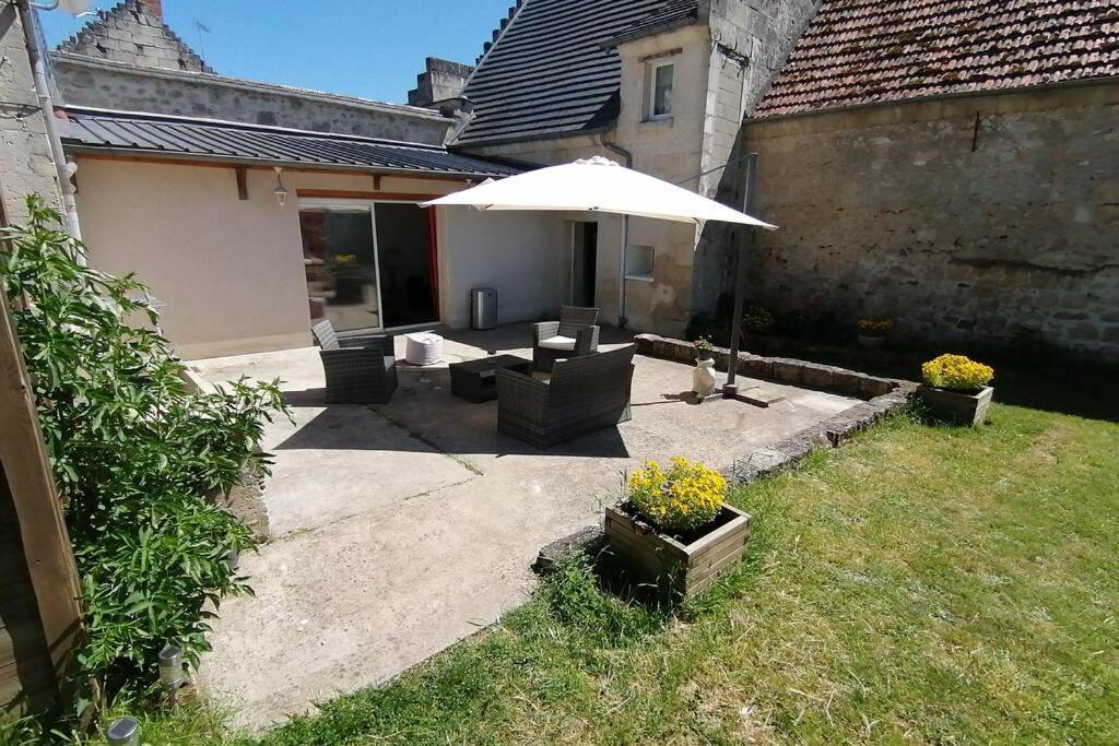 Maison Chaleureuse Et De Detente Avec Piscine Et Spa Chassemy Eksteriør bilde